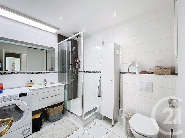 Appartement F5 à vendre - 5 pièces - 121.56 m2 - SENLIS - 60 - PICARDIE - Century 21 Agence Saint-Pierre