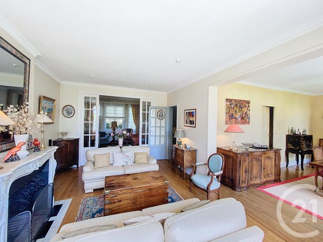 Afficher la photo en grand maison à vendre - 10 pièces - 245.0 m2 - SENLIS - 60 - PICARDIE - Century 21 Agence Saint-Pierre