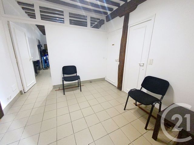 Appartement Local à vendre - 2 pièces - 43.0 m2 - SENLIS - 60 - PICARDIE - Century 21 Agence Saint-Pierre