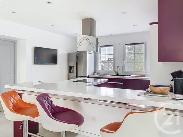 maison à vendre - 5 pièces - 228.0 m2 - VILLERS ST FRAMBOURG - 60 - PICARDIE - Century 21 Agence Saint-Pierre