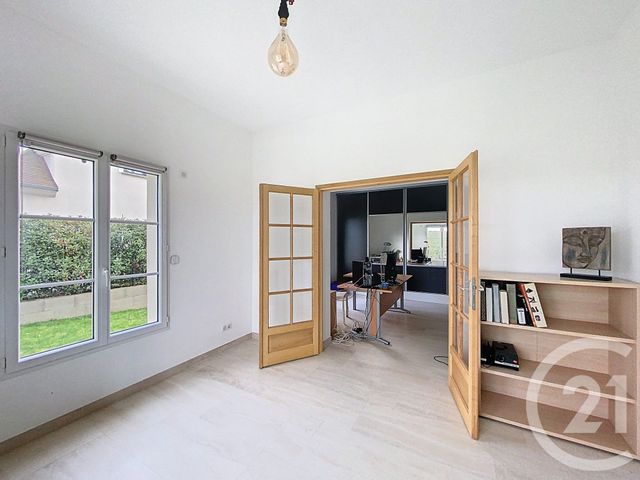 maison à vendre - 5 pièces - 228.0 m2 - VILLERS ST FRAMBOURG - 60 - PICARDIE - Century 21 Agence Saint-Pierre