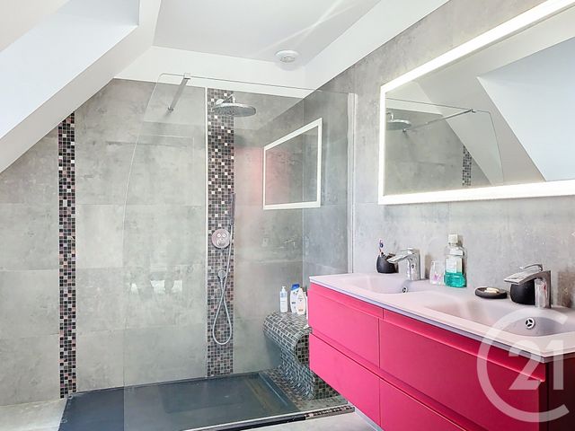 maison à vendre - 5 pièces - 228.0 m2 - VILLERS ST FRAMBOURG - 60 - PICARDIE - Century 21 Agence Saint-Pierre