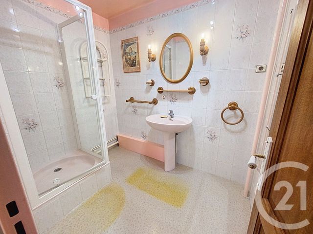 Appartement F3 bis à louer - 4 pièces - 72.27 m2 - SENLIS - 60 - PICARDIE - Century 21 Agence Saint-Pierre