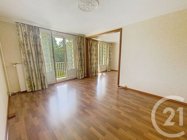 Appartement F3 bis à louer - 4 pièces - 72.27 m2 - SENLIS - 60 - PICARDIE - Century 21 Agence Saint-Pierre