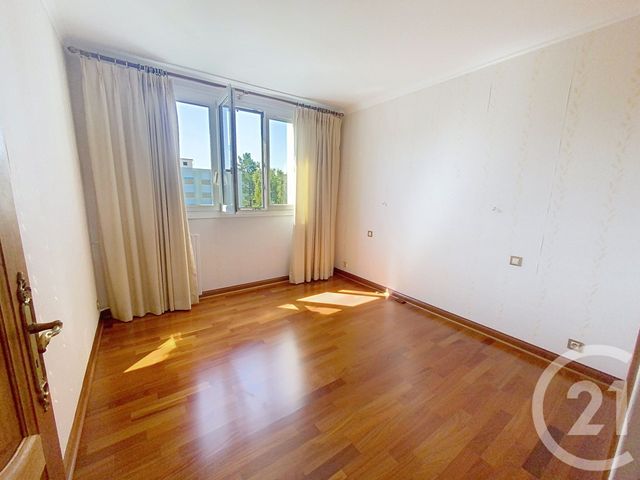 Appartement F3 bis à louer - 4 pièces - 72.27 m2 - SENLIS - 60 - PICARDIE - Century 21 Agence Saint-Pierre