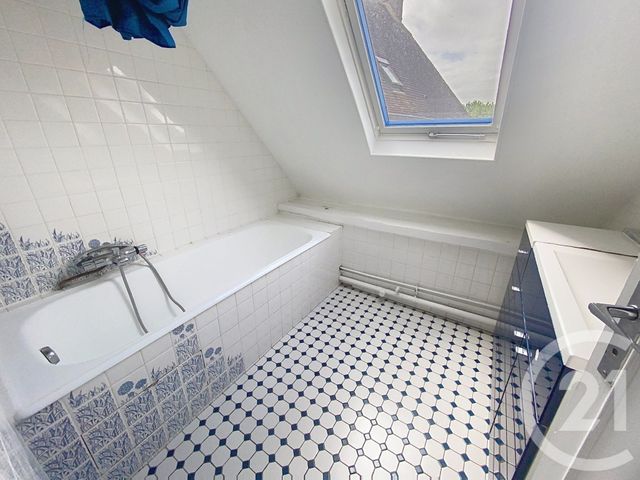 maison à louer - 8 pièces - 164.69 m2 - SENLIS - 60 - PICARDIE - Century 21 Agence Saint-Pierre