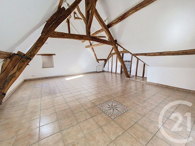 Afficher la photo en grand maison à louer - 8 pièces - 292.29 m2 - CREPY EN VALOIS - 60 - PICARDIE - Century 21 Agence Saint-Pierre