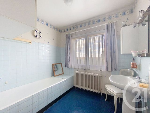 Afficher la photo en grand maison à vendre - 4 pièces - 124.0 m2 - BOREST - 60 - PICARDIE - Century 21 Agence Saint-Pierre