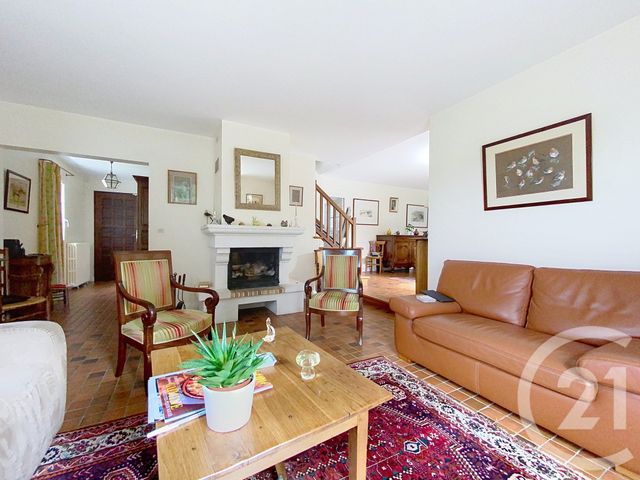 Afficher la photo en grand maison à vendre - 9 pièces - 160.0 m2 - VILLERS ST FRAMBOURG - 60 - PICARDIE - Century 21 Agence Saint-Pierre