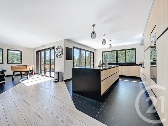 Afficher la photo en grand maison à vendre - 5 pièces - 188.8 m2 - VILLERS SUR COUDUN - 60 - PICARDIE - Century 21 Agence Saint-Pierre