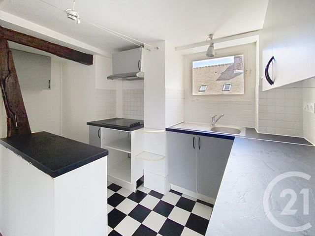 Appartement F3 à vendre - 3 pièces - 61.74 m2 - SENLIS - 60 - PICARDIE - Century 21 Agence Saint-Pierre