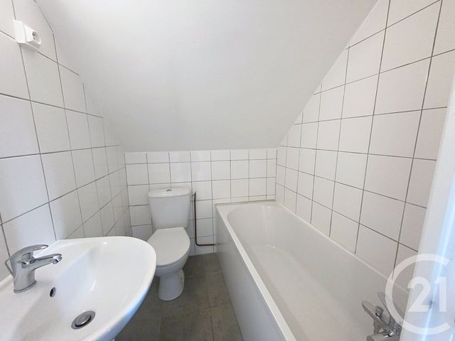 Appartement Studio à louer - 1 pièce - 18.0 m2 - SENLIS - 60 - PICARDIE - Century 21 Agence Saint-Pierre