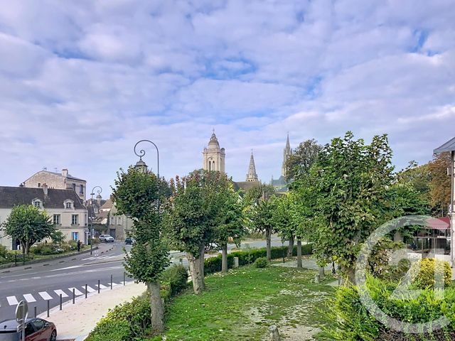 Appartement Studio à louer - 1 pièce - 18.0 m2 - SENLIS - 60 - PICARDIE - Century 21 Agence Saint-Pierre