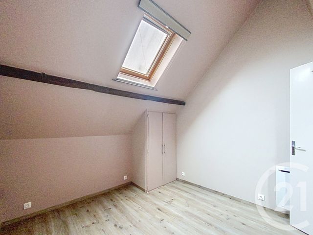 Appartement à vendre - 2 pièces - 28.0 m2 - SENLIS - 60 - PICARDIE - Century 21 Agence Saint-Pierre