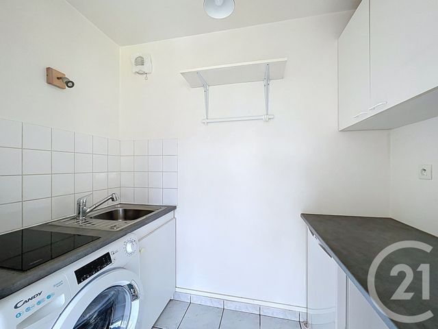 Appartement F1 à vendre - 1 pièce - 24.0 m2 - SENLIS - 60 - PICARDIE - Century 21 Agence Saint-Pierre